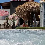 Patrizia Hotel