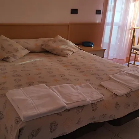 Patrizia 2* Сенигаллия